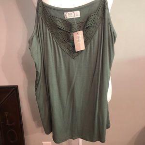 NWT Maurices 24/7 camisole tank